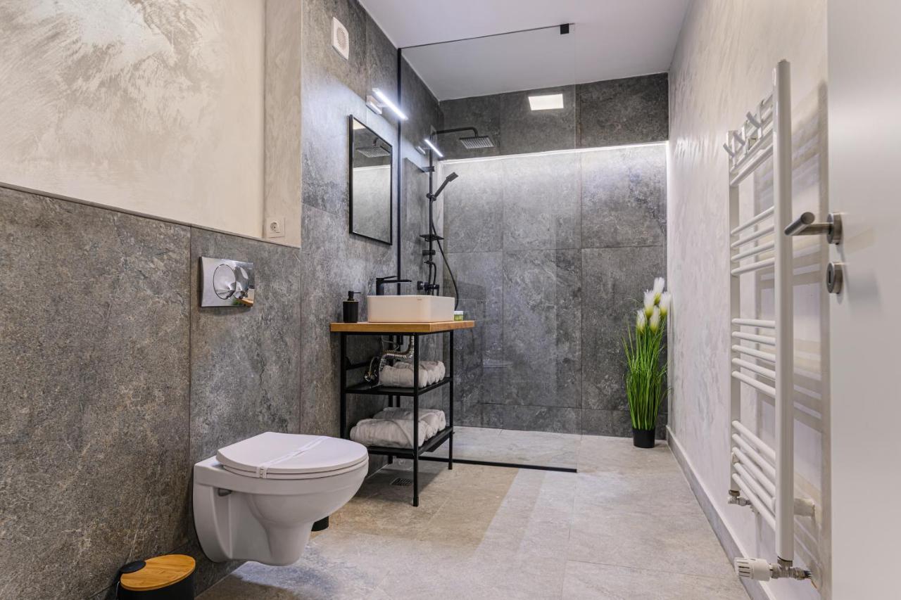 Koa - Pandora Apartments Braşov Esterno foto