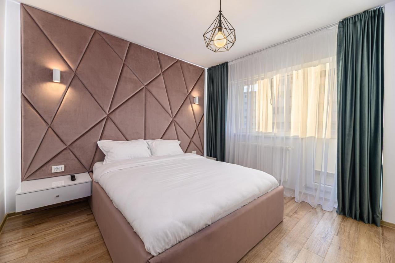 Koa - Pandora Apartments Braşov Esterno foto